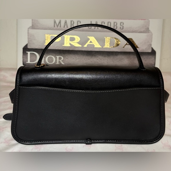 COACH Limited Edition Black Turnlock Clutch No. M1980-129 COA & dustbag - Picture 3 of 15